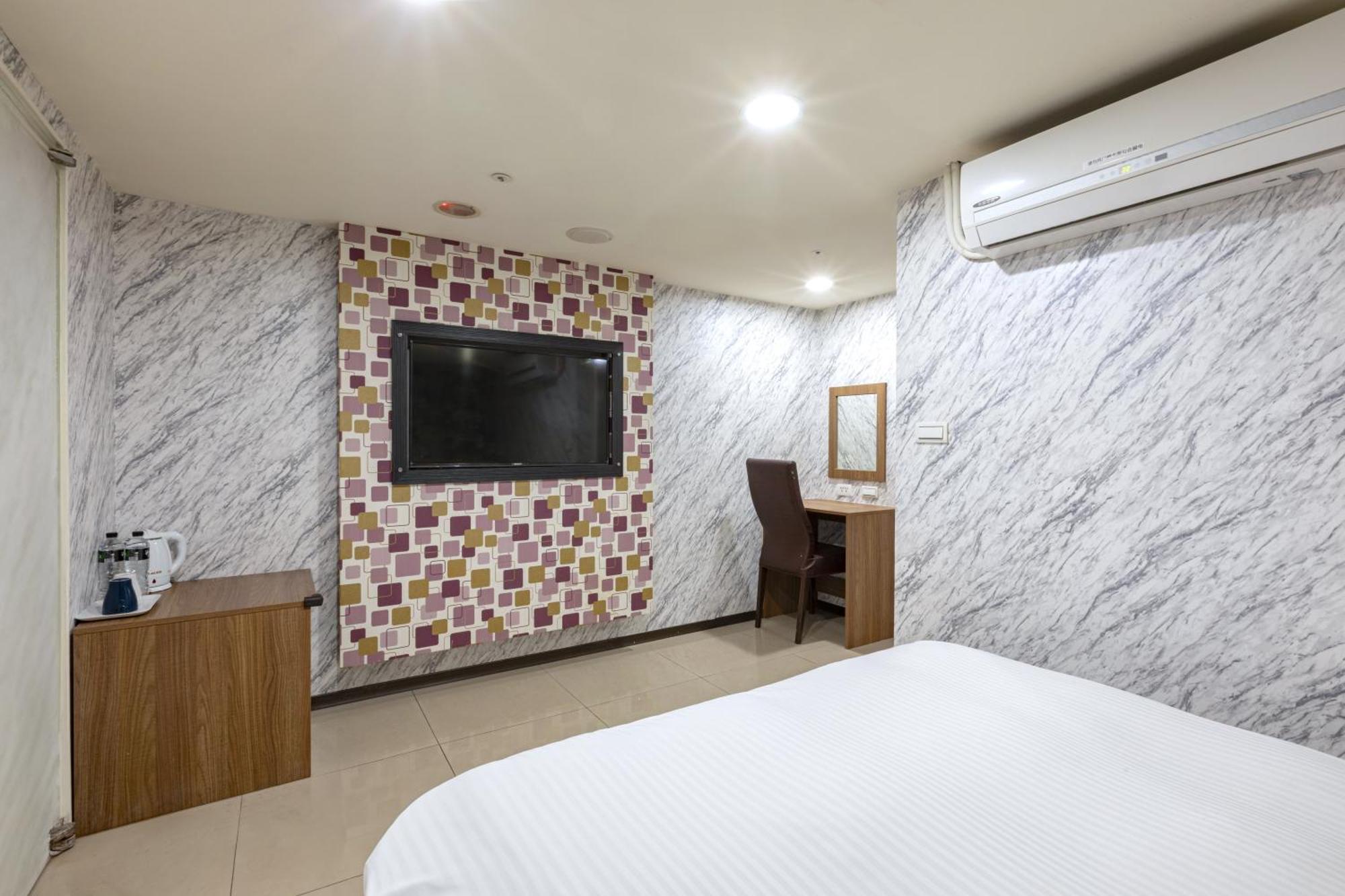 E Lim Hotel Zhongli Room photo